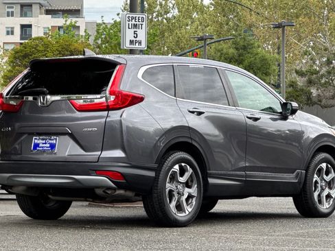 Used 2018 Honda CR-V EX image 4