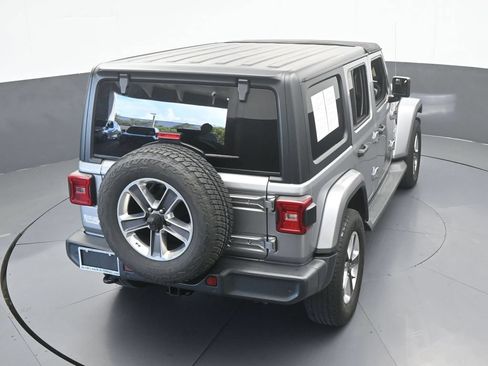 Used 2019 Jeep Wrangler Unlimited Sahara AWD/4WD image 52