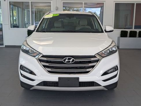 Used 2017 Hyundai Tucson Limited image 2