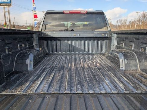 Used 2021 Chevrolet Silverado 1500 Custom w/ Safety Confidence Package image 19