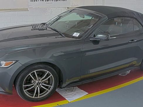Used 2016 Ford Mustang Premium image 1