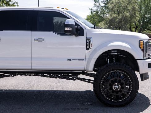 Used 2017 Ford F450 Platinum w/ Platinum Ultimate Package AWD/4WD image 9