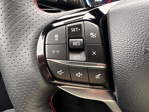 Used 2025 Ford Explorer ST-Line w/ ST-Line Street Pack AWD/4WD image 18