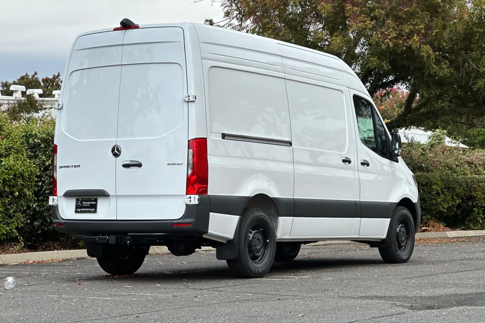 New 2026 Mercedes-Benz Sprinter 2500 image 3