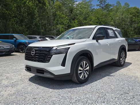 New 2026 Nissan Pathfinder SL FWD image 4