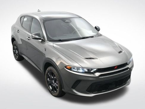 Used 2023 Dodge Hornet GT Plus w/ GT Blacktop Package image 23