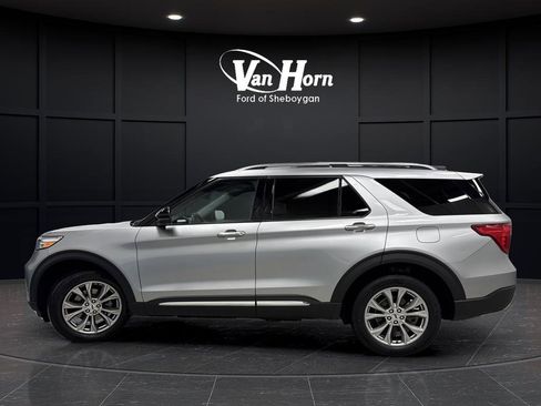 Used 2023 Ford Explorer Limited image 13