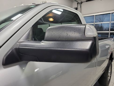 Used 2017 RAM 2500 Tradesman w/ Chrome Appearance Group image 36