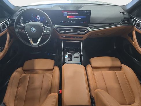 Used 2024 BMW i4 eDrive35 image 9