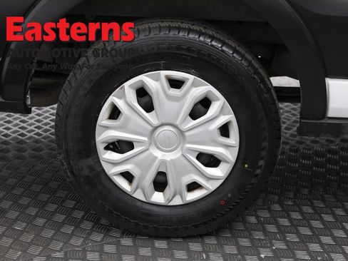 Used 2023 Ford Transit 350 XLT RWD image 29