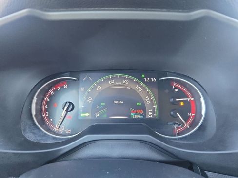 Used 2023 Toyota RAV4 XLE image 32