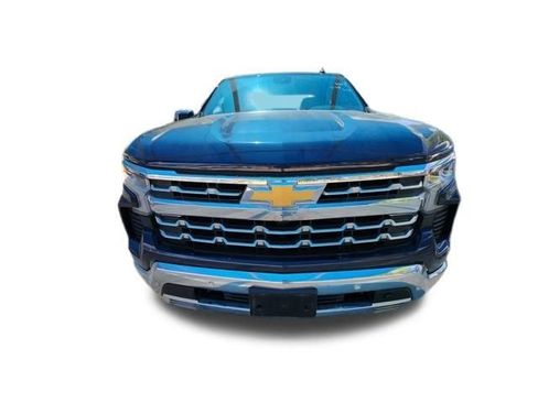 Used 2022 Chevrolet Silverado 1500 LTZ image 3
