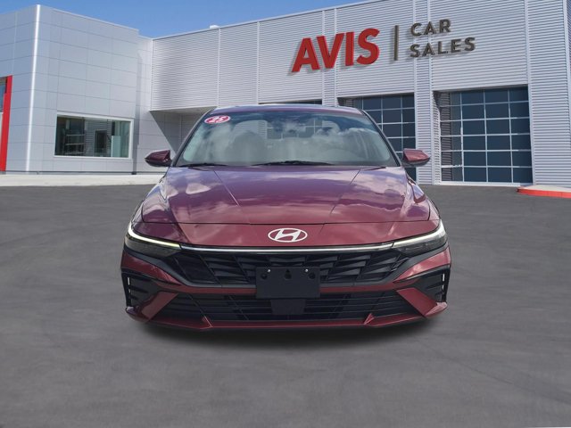 Used 2025 Hyundai Elantra SEL FWD image 2