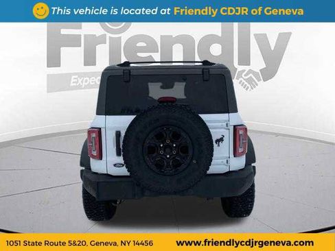 Used 2023 Ford Bronco Wildtrak image 6