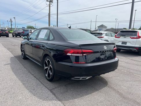 Used 2020 Volkswagen Passat 2.0T R-Line FWD image 3