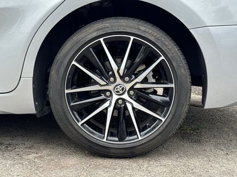 Certified 2024 Toyota Camry SE FWD image 4
