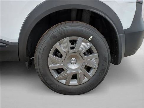 New 2026 Nissan Kicks S image 9