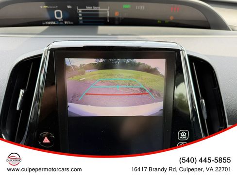 Used 2022 Toyota Prius Prime Limited FWD image 21