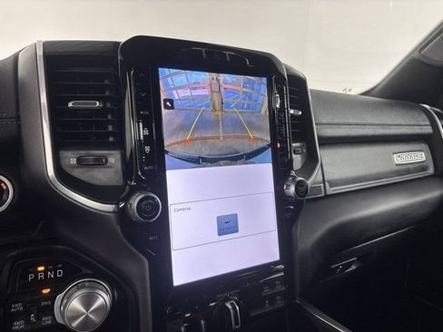 Used 2023 RAM 1500 Laramie AWD/4WD image 18