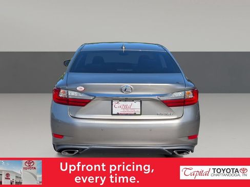 Used 2017 Lexus ES 350 w/ Premium Package FWD image 6