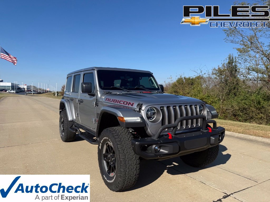 Used 2018 Jeep Wrangler Unlimited Rubicon w/ Dual Top Group AWD/4WD image 1