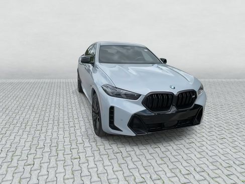 Used 2024 BMW X6 M60i AWD/4WD image 3