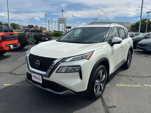 Used 2023 Nissan Rogue SL AWD/4WD image 5