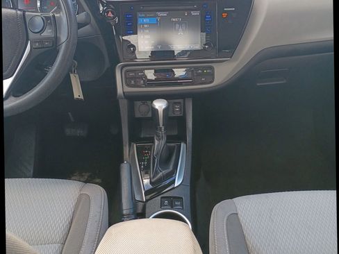 Used 2017 Toyota Corolla LE w/ LE Eco Premium Package FWD image 20