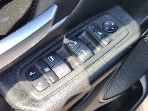 Used 2023 RAM 1500 Big Horn AWD/4WD image 35