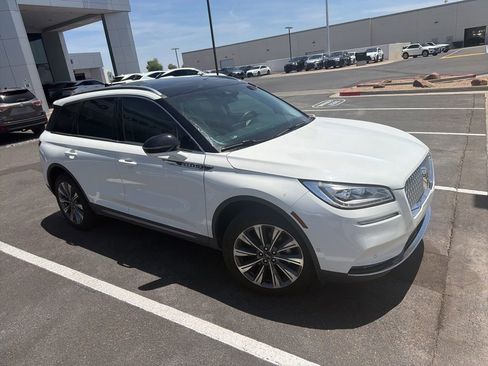 Used 2020 Lincoln Corsair Reserve w/ Equipment Group 201A FWD image 3