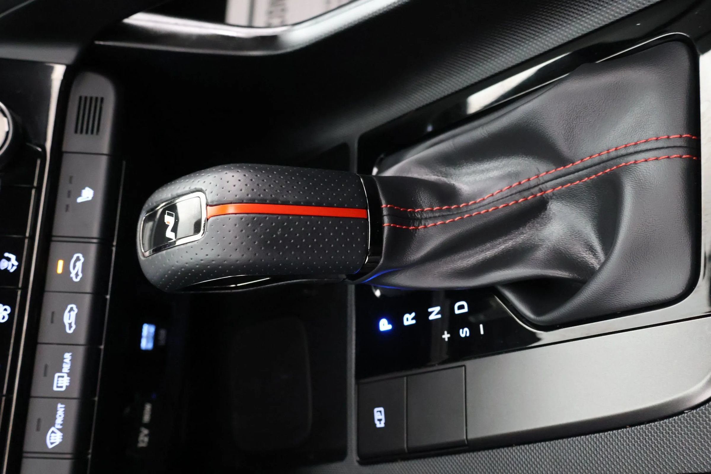 Used 2025 Hyundai Elantra N Line FWD image 11