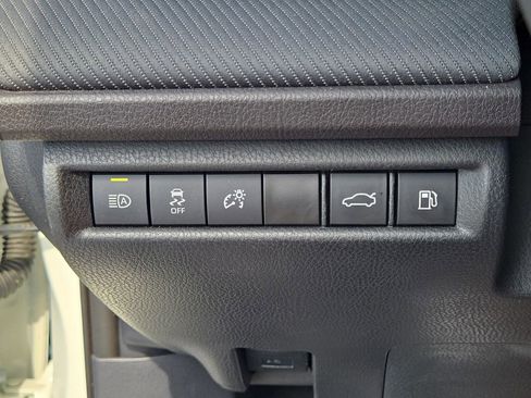 Used 2025 Toyota Camry SE w/ Multimedia Upgrade Package FWD image 21