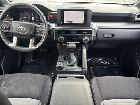 Used 2025 Toyota 4Runner TRD Off-Road image 29