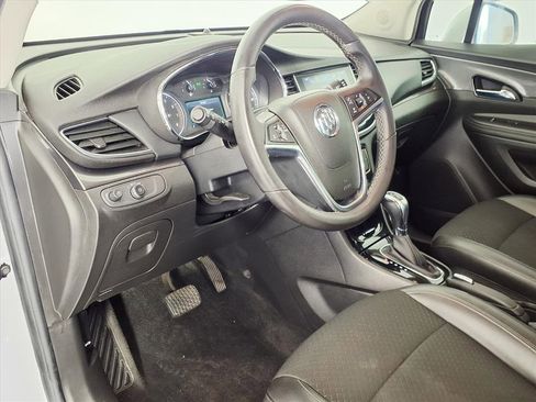 Used 2018 Buick Encore Preferred image 13