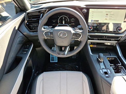 New 2026 Lexus TX 500h F Sport image 7