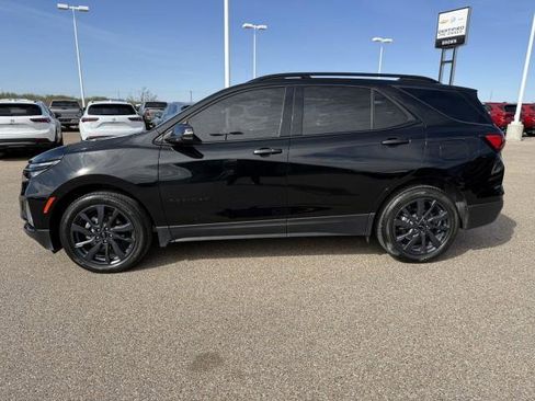 Used 2024 Chevrolet Equinox RS w/ RS Leather Package image 5