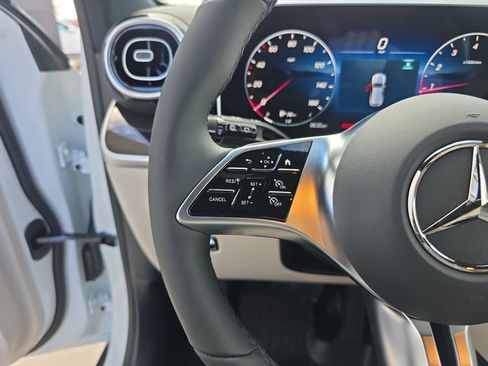 New 2026 Mercedes-Benz GLC 300 4MATIC image 34