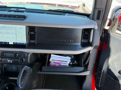 Certified 2023 Ford Bronco Wildtrak image 27