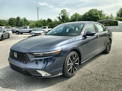 New 2026 Honda Accord Touring image 9