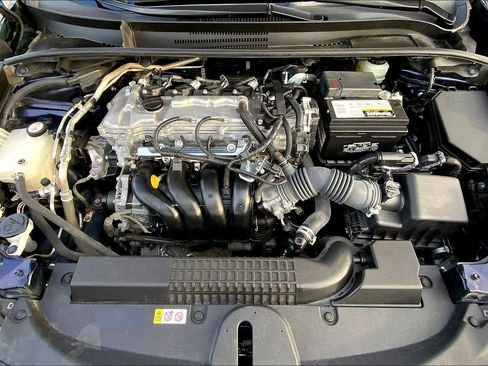 Used 2020 Toyota Corolla LE FWD image 30