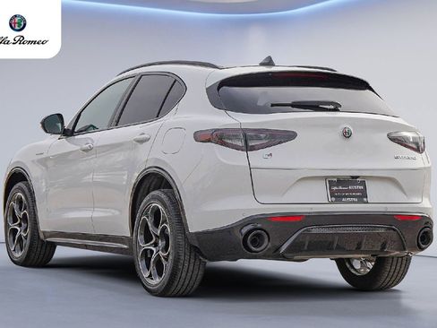 New 2025 Alfa Romeo Stelvio Sprint w/ Veloce Package AWD/4WD image 6