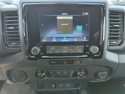 Certified 2023 Nissan Frontier SV w/ Midnight Edition Package image 29