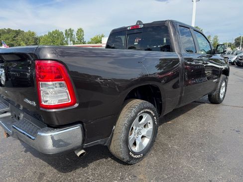 Used 2019 RAM 1500 Big Horn AWD/4WD image 11