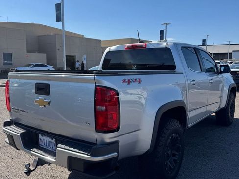 Used 2017 Chevrolet Colorado LT AWD/4WD image 4