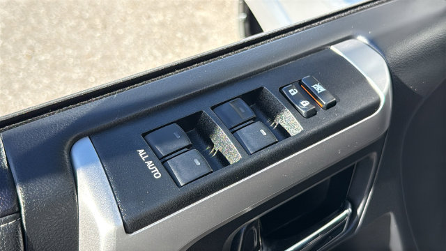 Used 2022 Toyota 4Runner SR5 RWD image 16