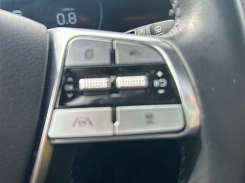 Used 2024 Kia Telluride S FWD image 18