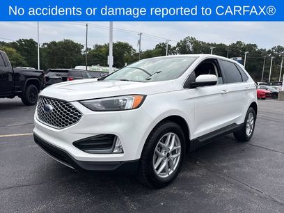 Used 2024 Ford Edge SEL w/ Convenience Package