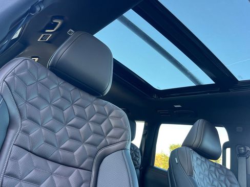 New 2026 Nissan Armada Platinum Reserve image 21