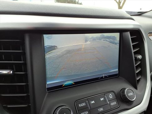 Used 2019 GMC Acadia SLE w/ Driver Alert Package I image 30