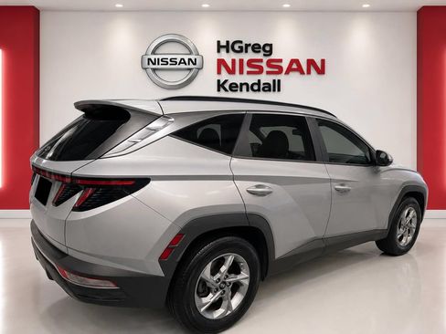 Used 2022 Hyundai Tucson SEL FWD image 4